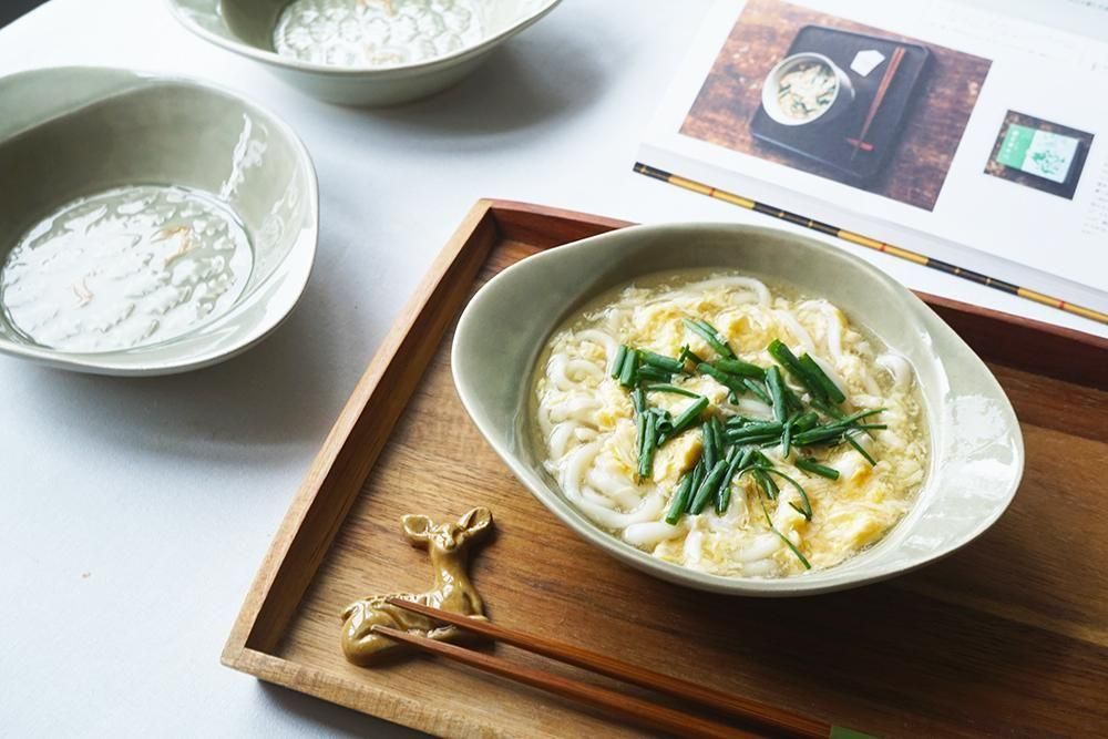 ウ46 フォレストグリーン シカとキツネの森のスープ皿 - 益子焼の