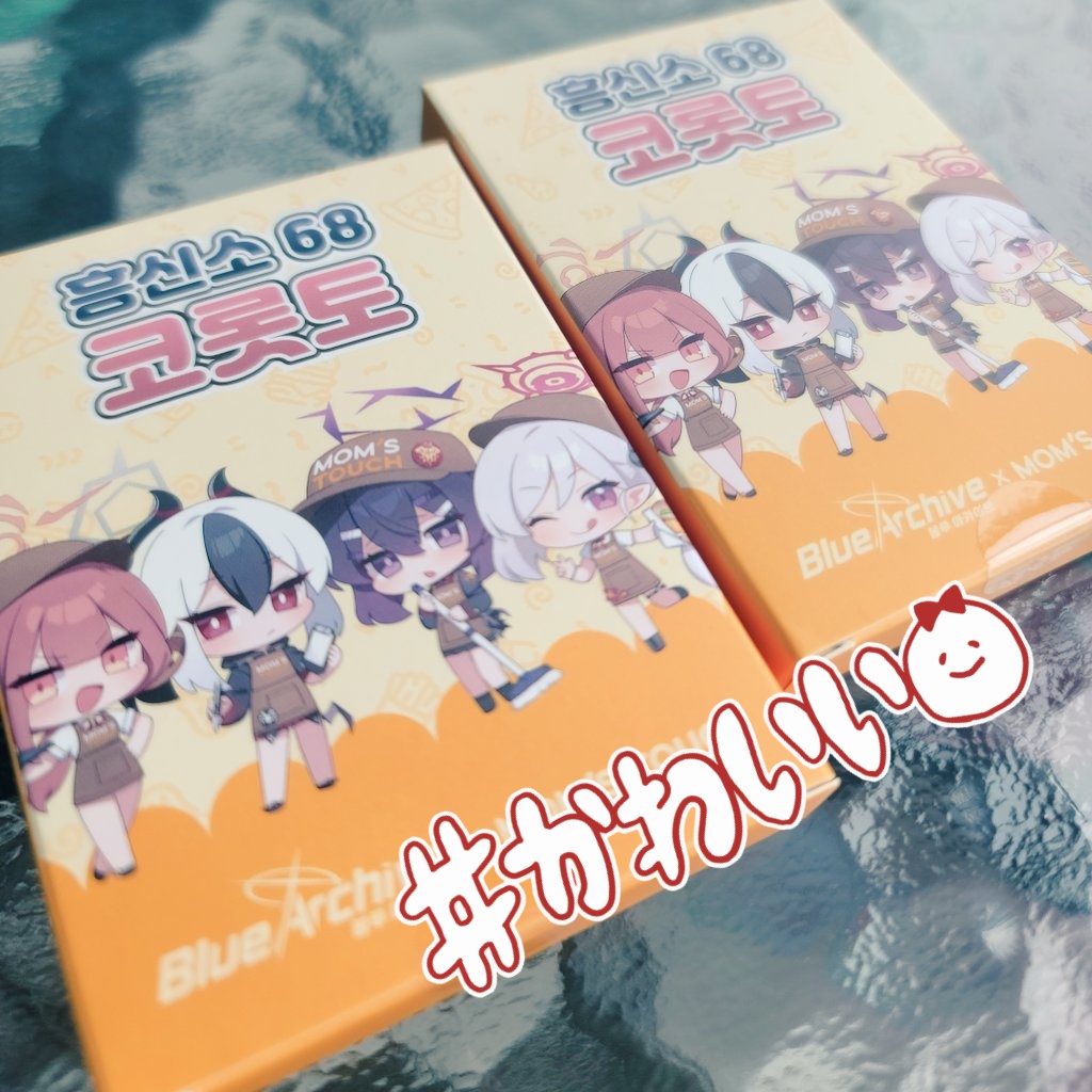 📢💛韓国ブルアカ 🌟 Mom's Touch コラボ記念アクリルスタンド