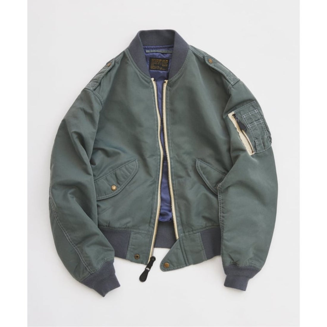 avirex キルティングフライトジャケット L カーキ 中綿 ボア ジップ