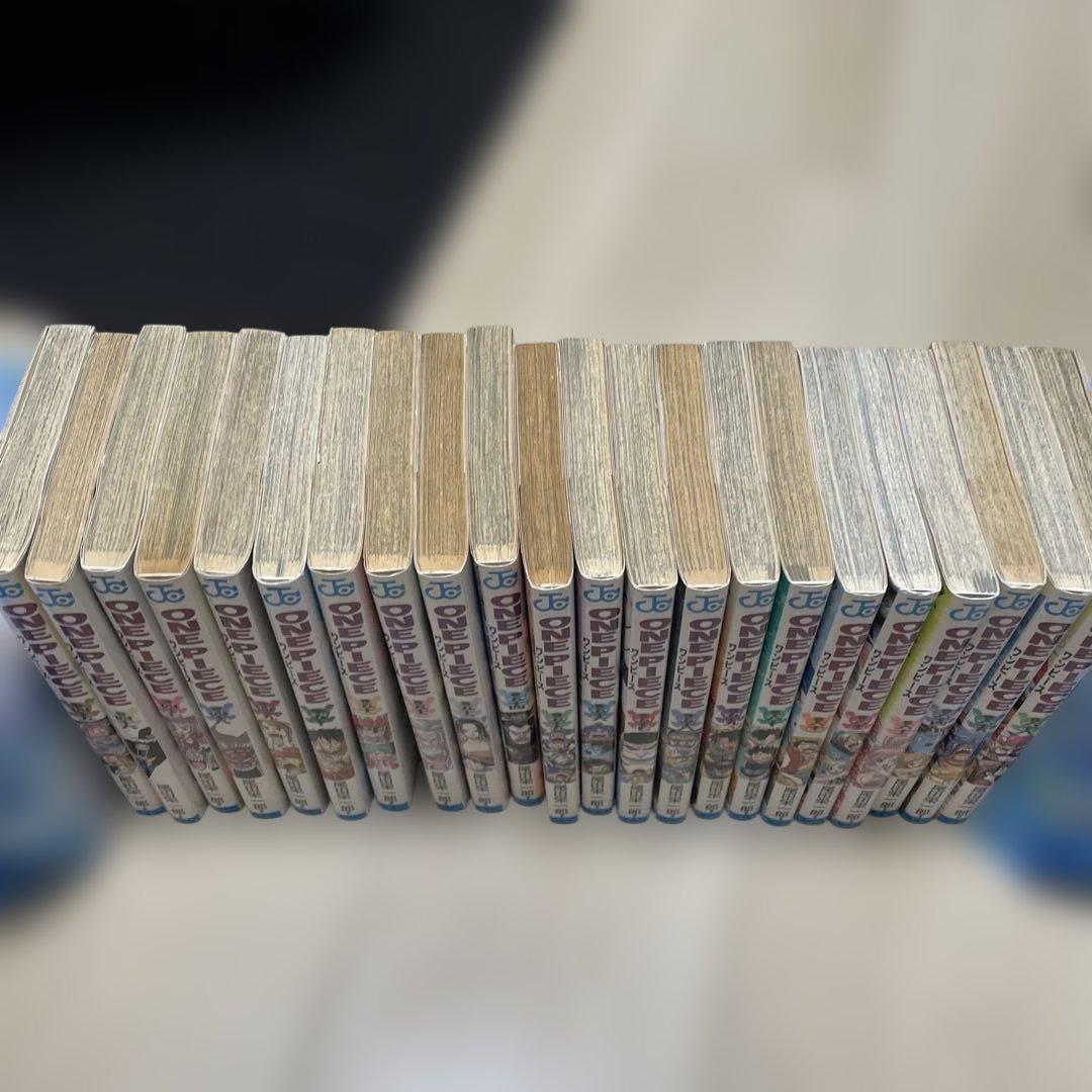 ワンピース 1から110巻セットおまけ付き