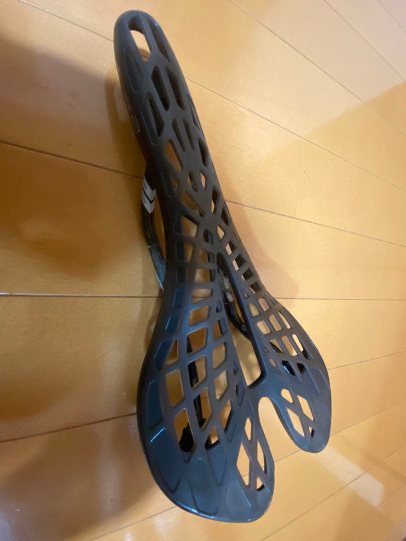 TIOGA タイオガ スパイダー ツインテール2 カーボンレール サドル TIOGA ( タイオガ ) サドル SPYDEY TWINTAIL 2 カーボンレール